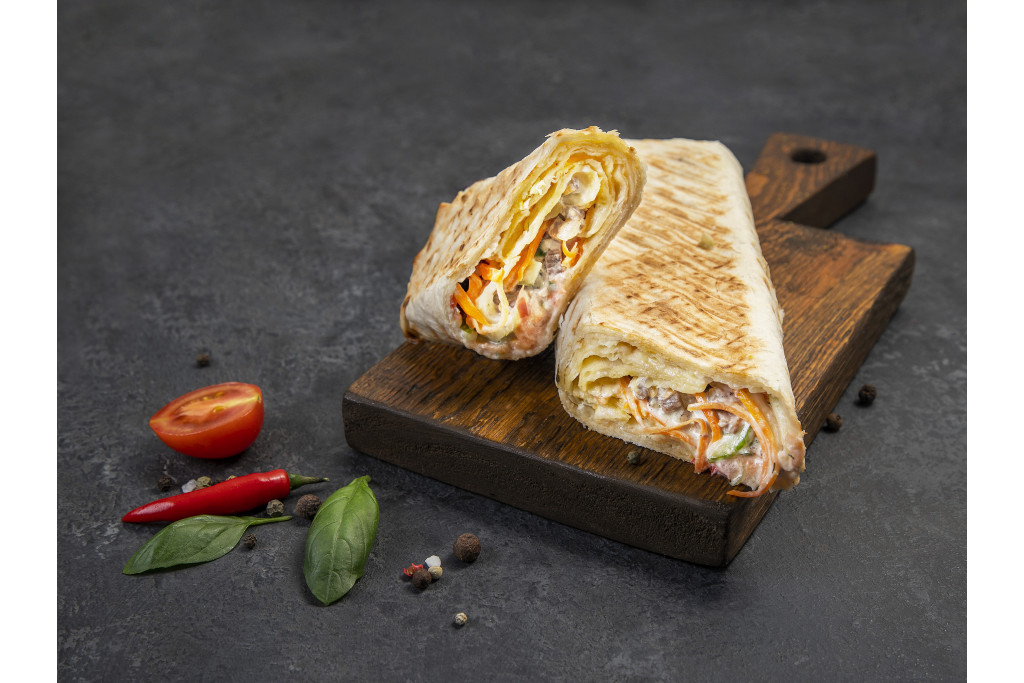 Шаурма с говядиной и сыром