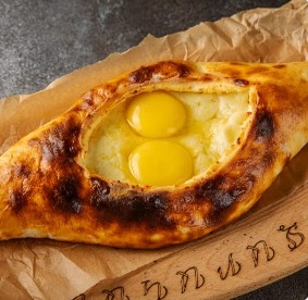 Хачапури по-аджарски / Adjarian Khachapuri