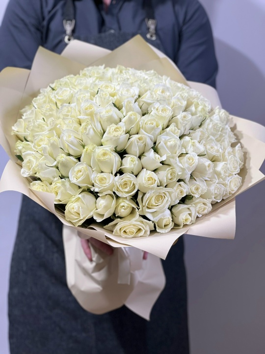 Букет 75 белых Роз (АФ)