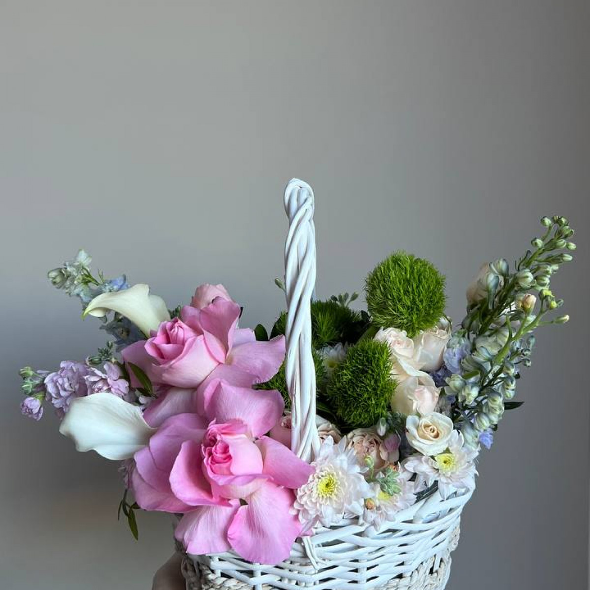 Композиция в корзине Артикул: 1256 (предзаказ)