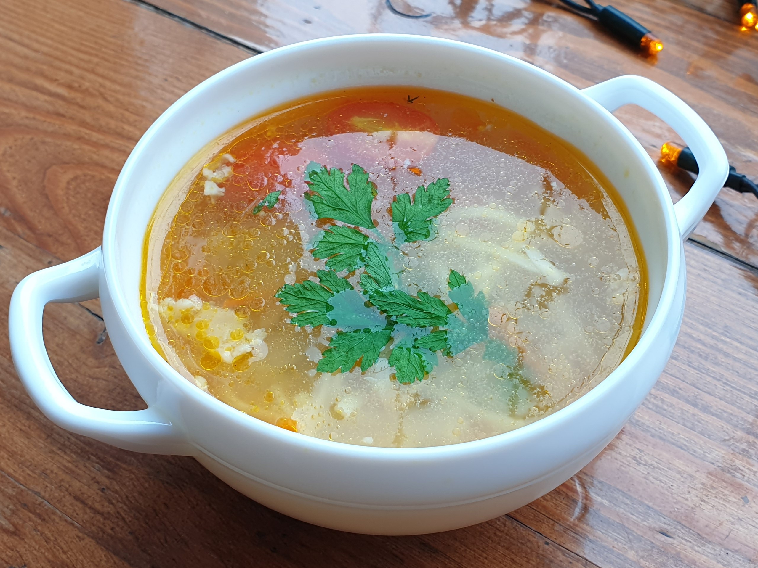 Суп с курицей и лапшой