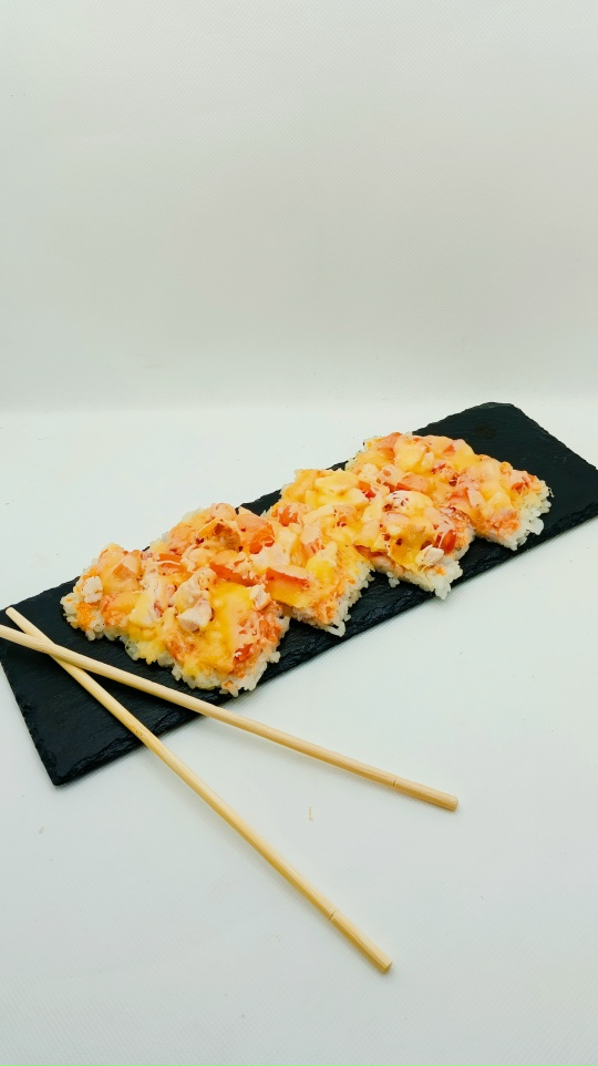 Японская пицца с курицей