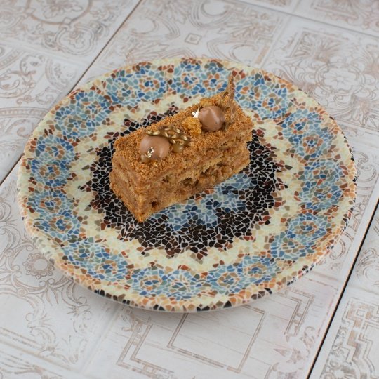 Торт Медовик с грецкими орехами
