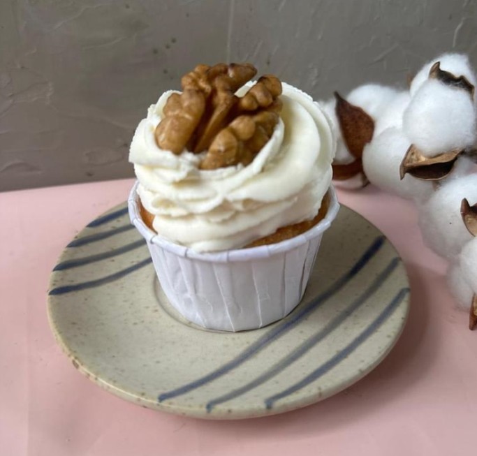 Капкейк "Ванильный с карамелью"