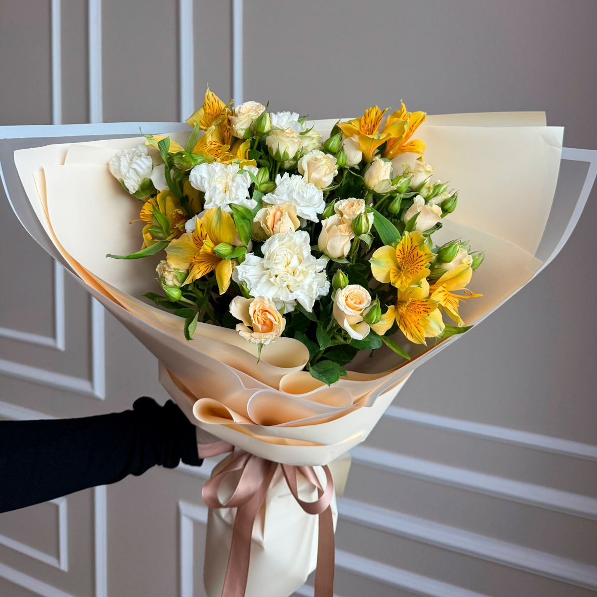 Авторский букет (предзаказ) 636