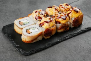 Запеченый Ролл Антигейша