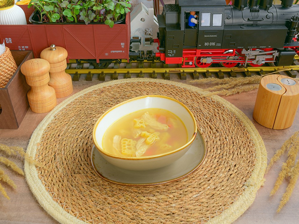 Супчик «Алфавит» с фрикадельками