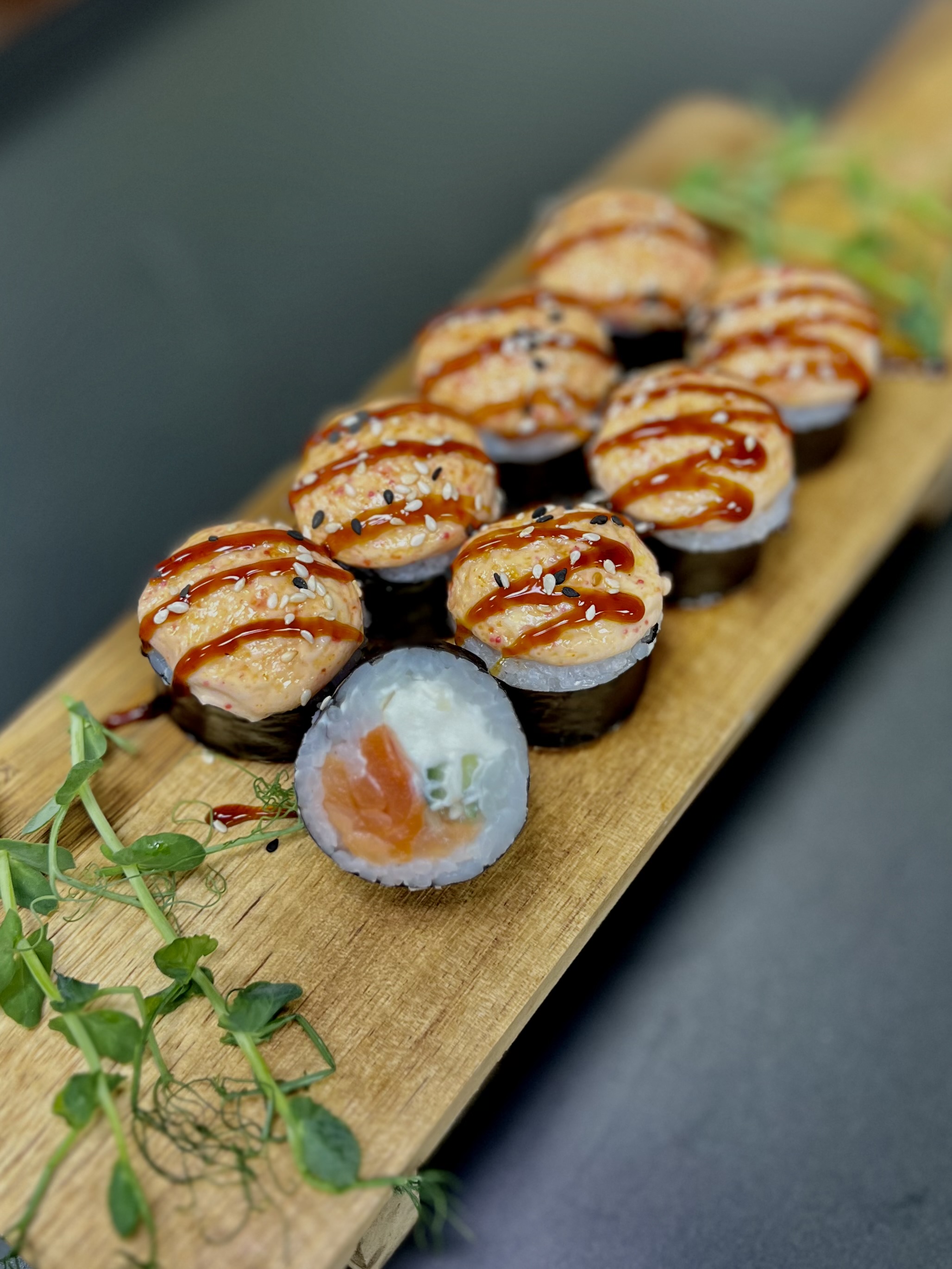 Лосось спайси запеченные