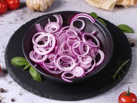 Лук маринованный 100 гр