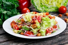 Салат Цезарь с курицей 180 г