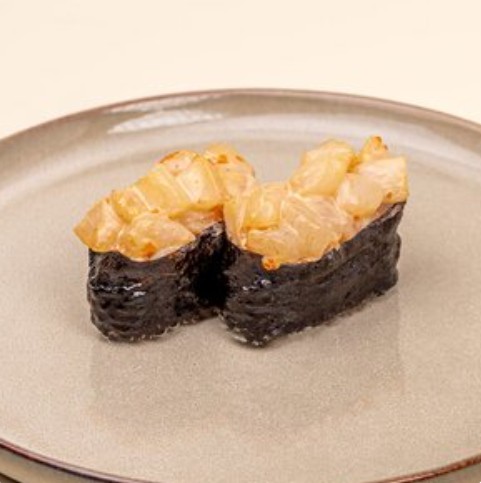 Суши острые с гребешком