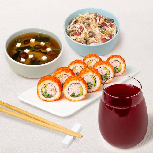 Бизнес-ланч Сытный L с морсом из черной смородины