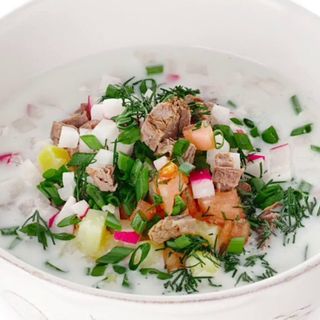 Окрошка с говядиной отварной