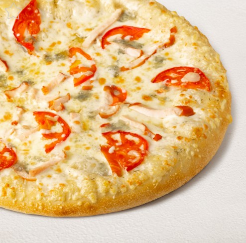 Пицца Сырная с цыпленком 25 см