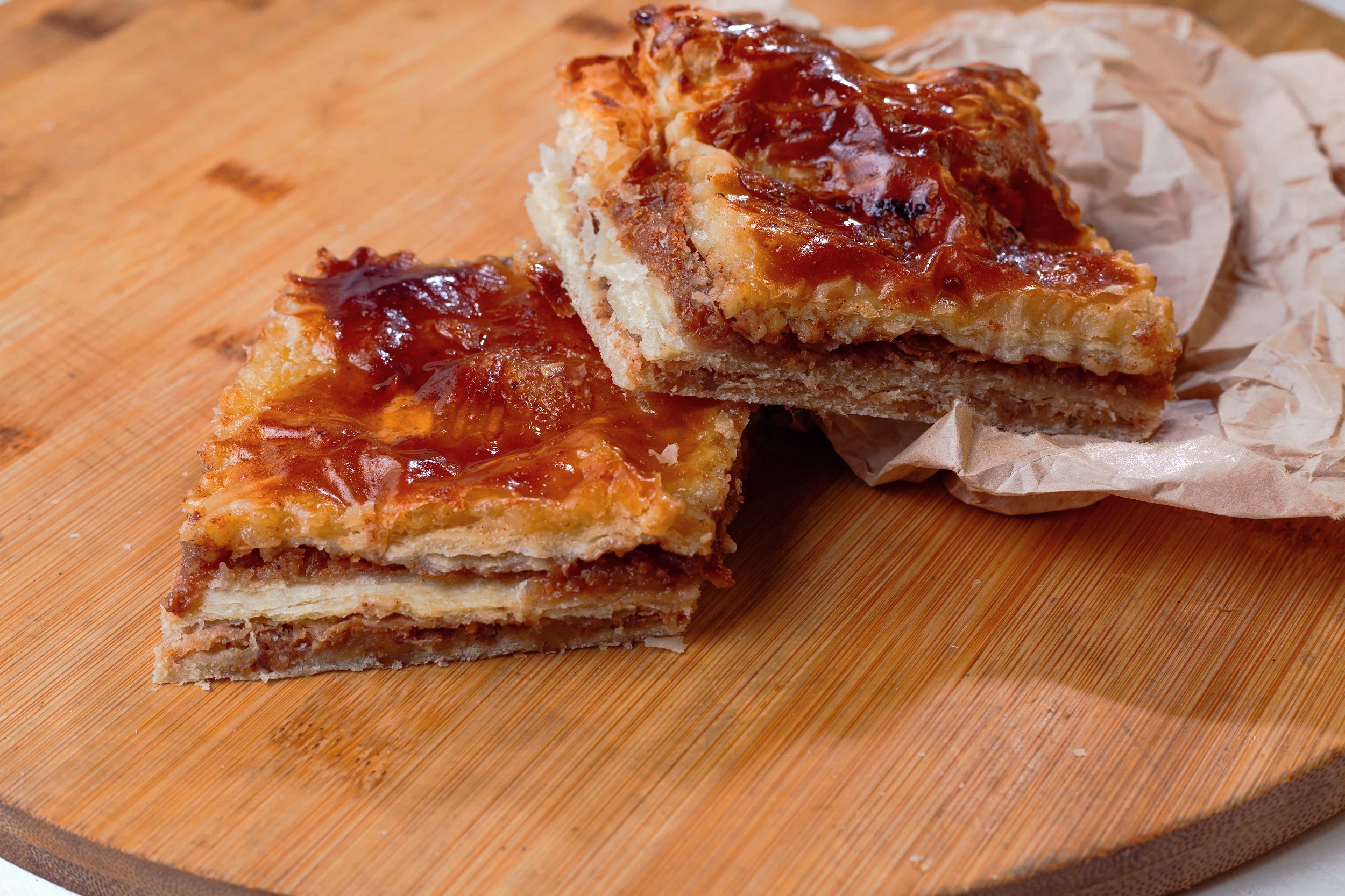 Пахлава с орехами