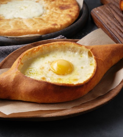 Хачапури по-аджарски