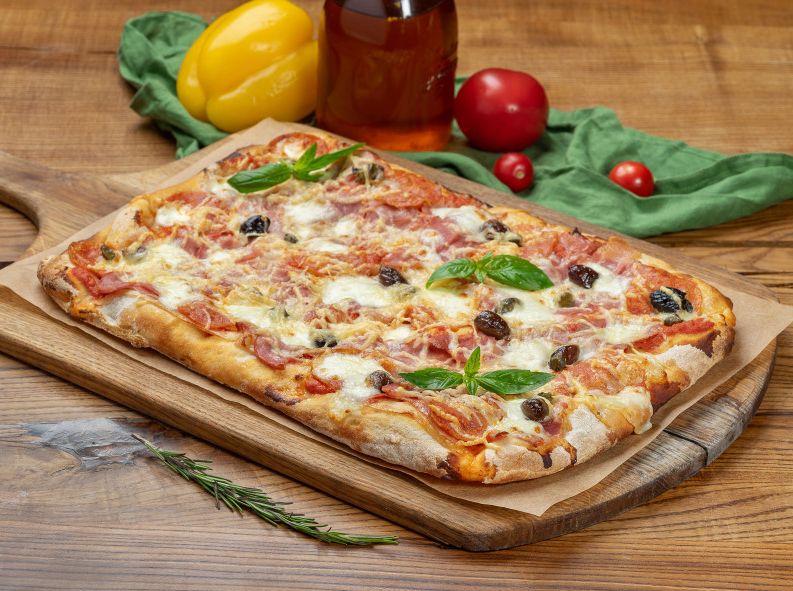 Мясное ассорти 30х20 см