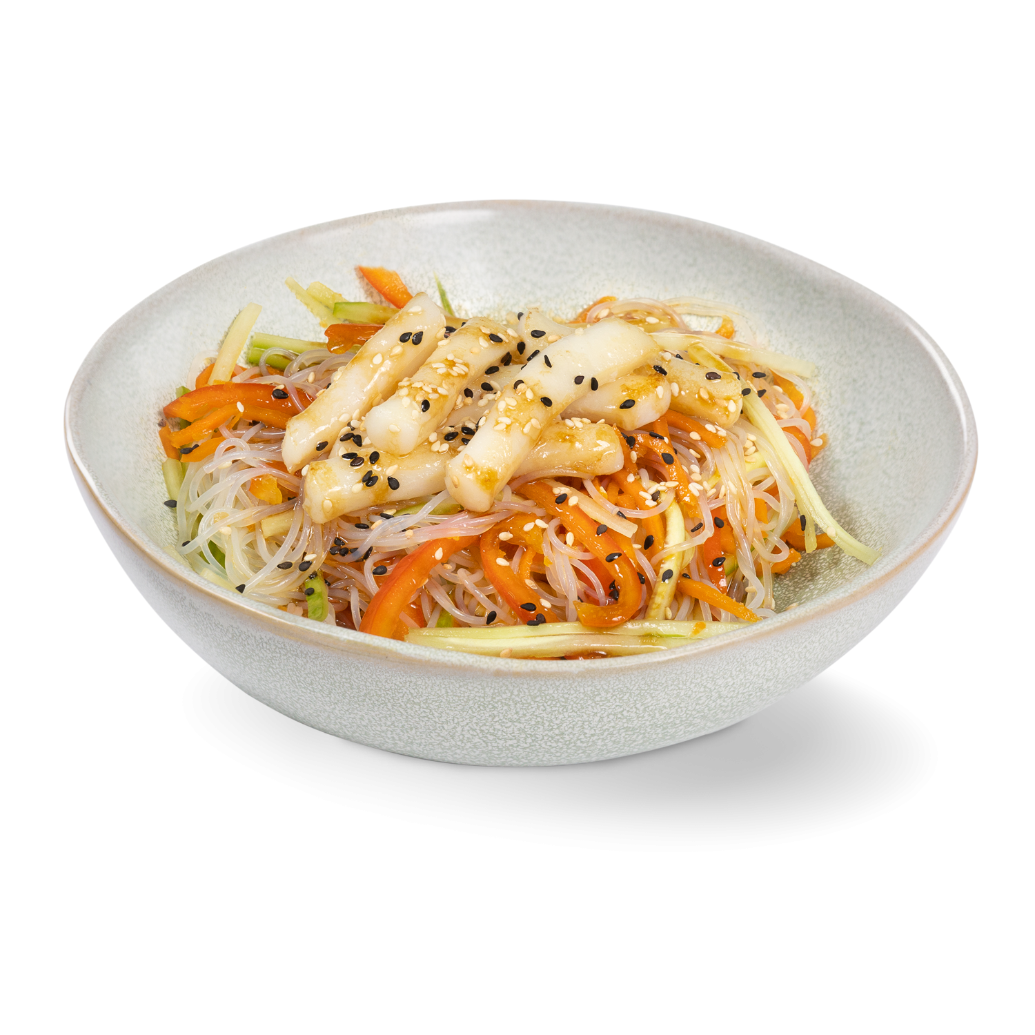 Салат с фунчозой и кальмаром