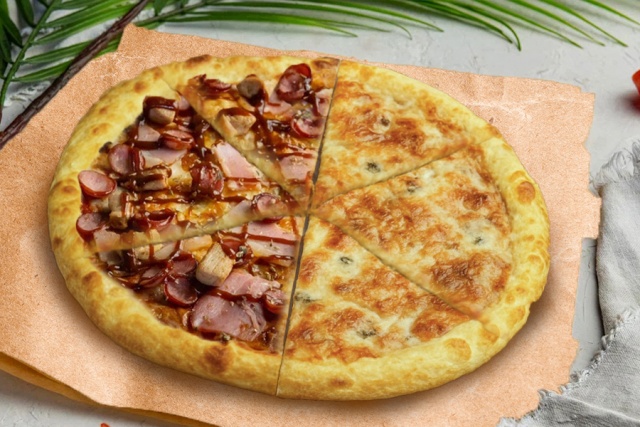 Квартет 1/2 + 4 сыра 1/2