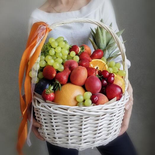 Фруктовый подарок, витаминный сюрприз 