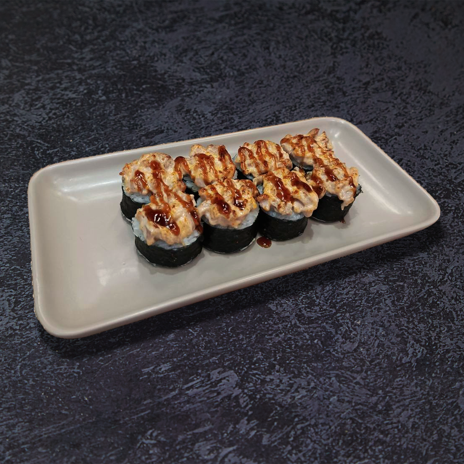 Запечённый ролл с тунцом