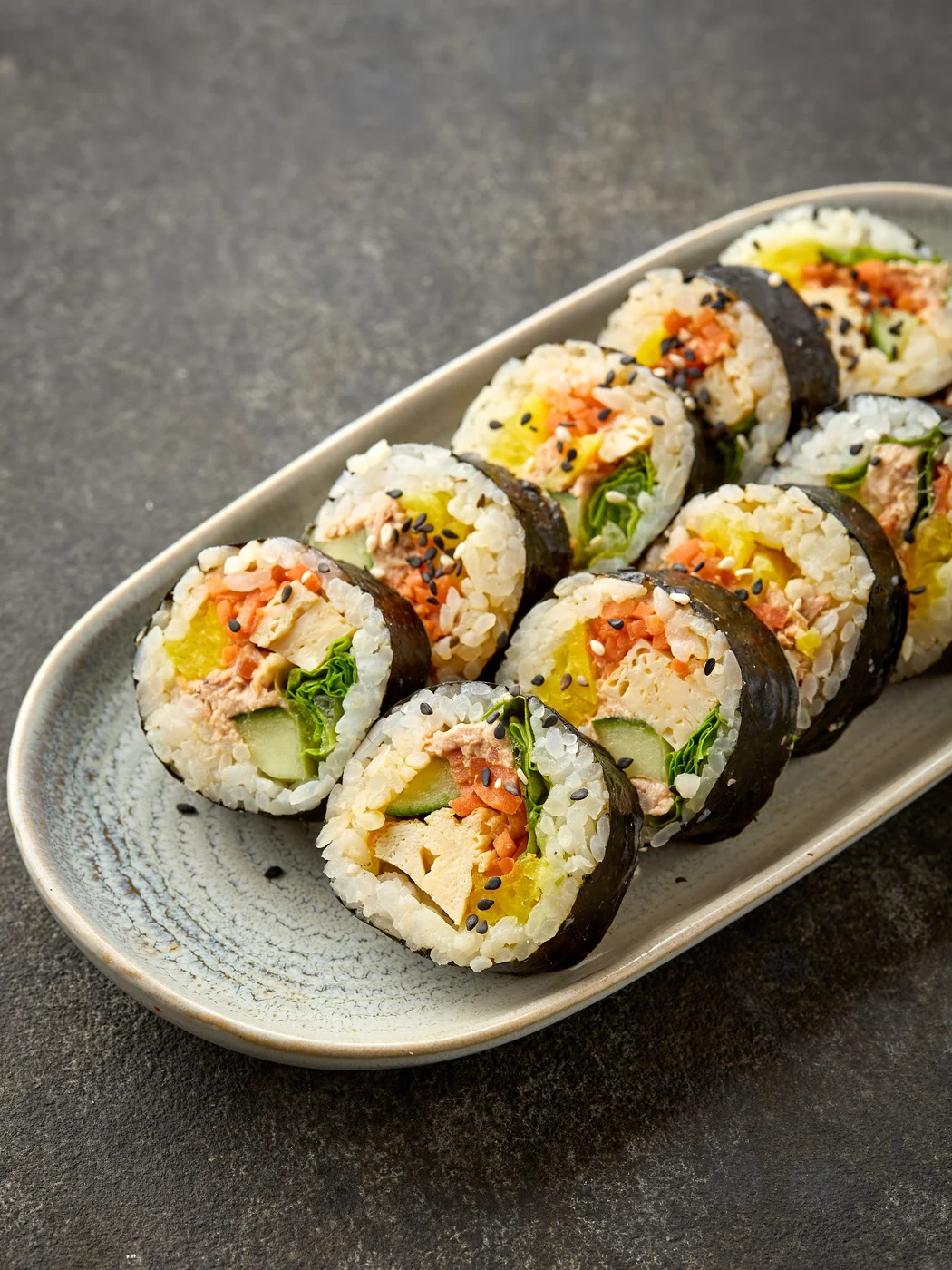 Кимпаб с тунцом майо