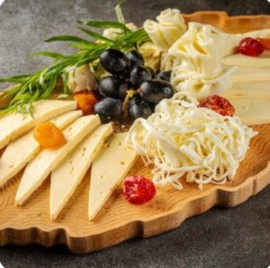 Плато из разных сыров Кавказ