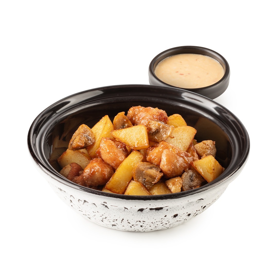 Картофель жареный с курицей