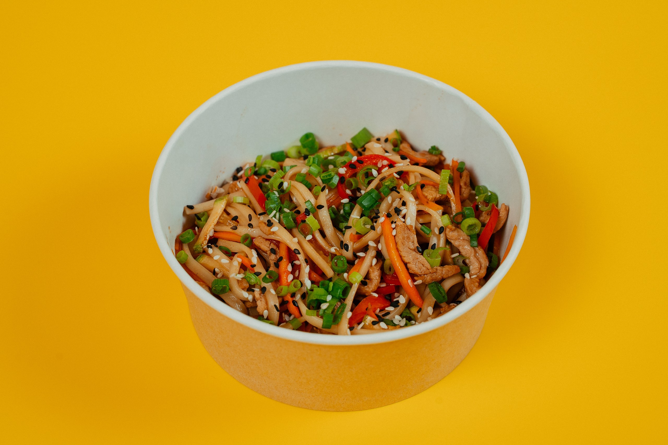 Удон со свининой в соусе унаги