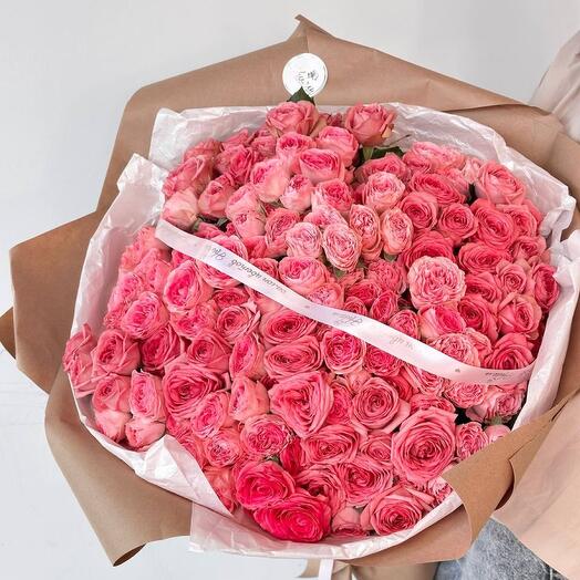 WOW-букет из 35 кустовых роз