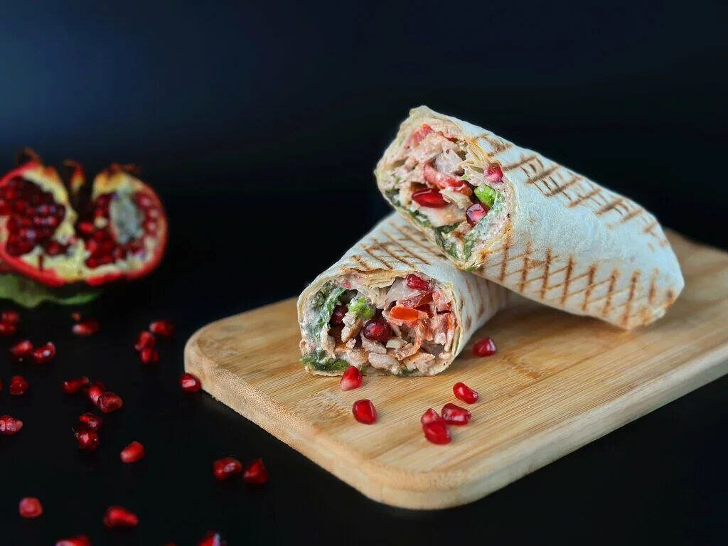 Шаурма арабская с гранатом