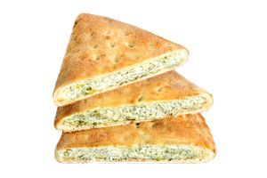 Пирог с сыром и зеленью