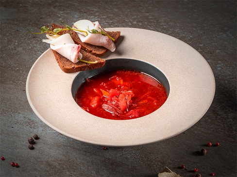 Борщ с салом