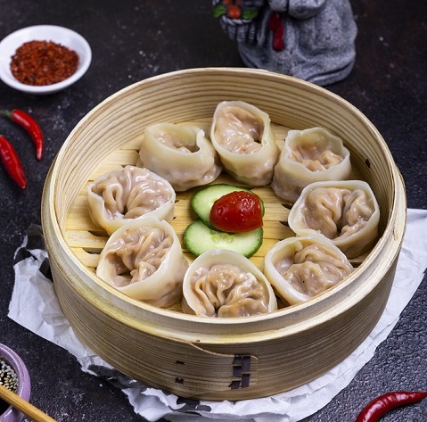 Пельмени "Манду" на пару с кимчи