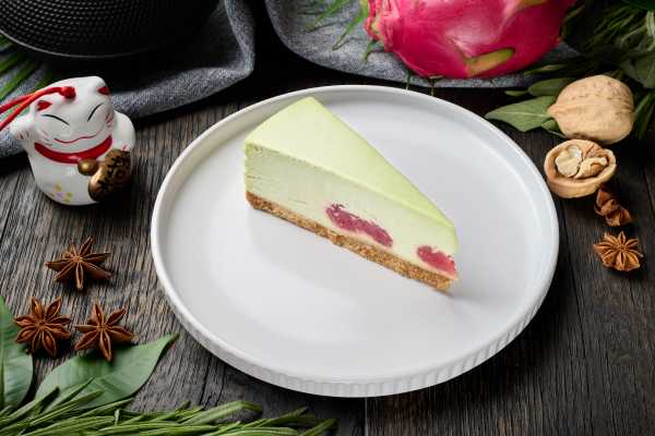 Чизкейк фисташка-малина