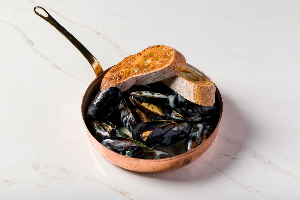 Мидии в сливочном соусе