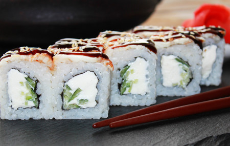 Унаги урамаки