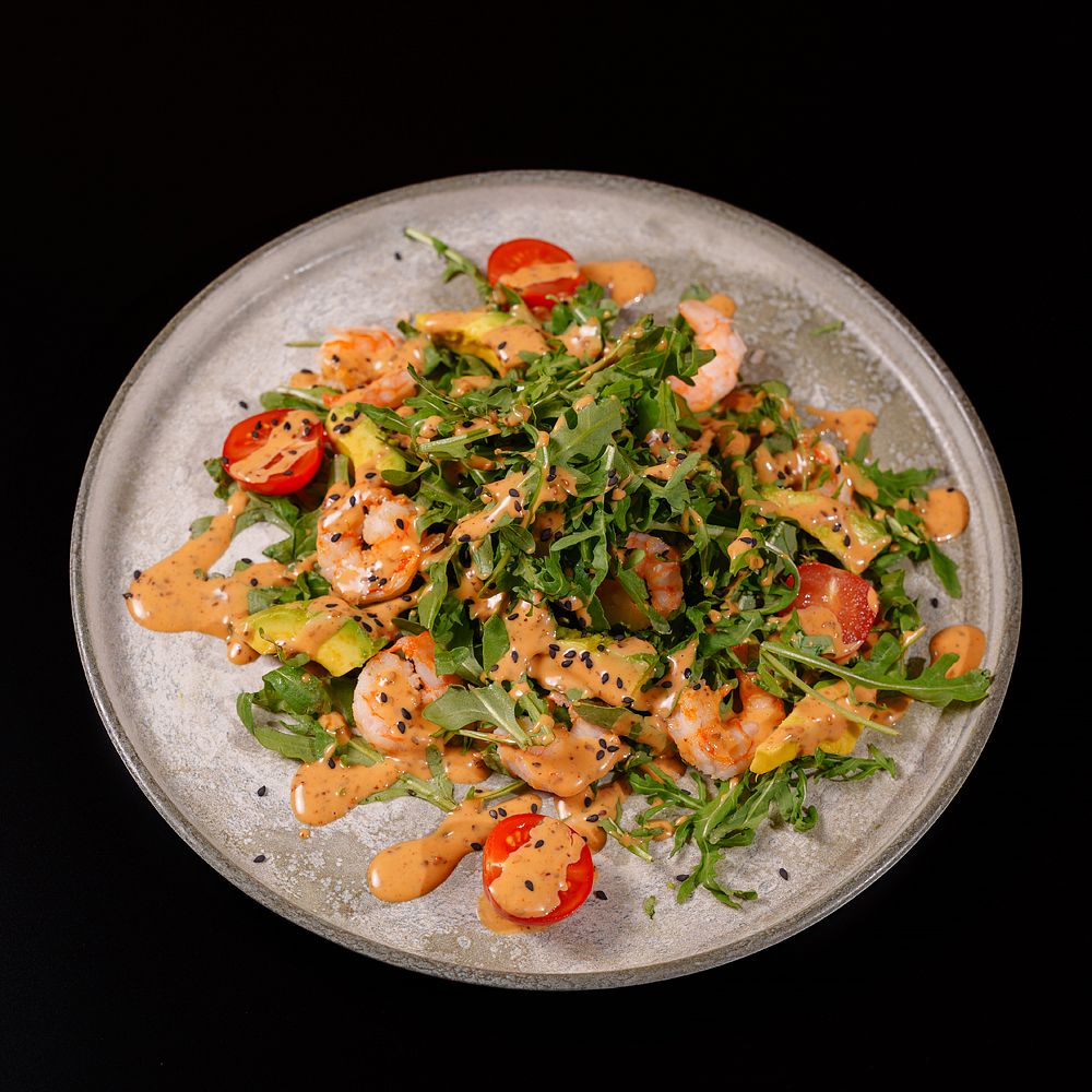 Салат с тигровыми креветками