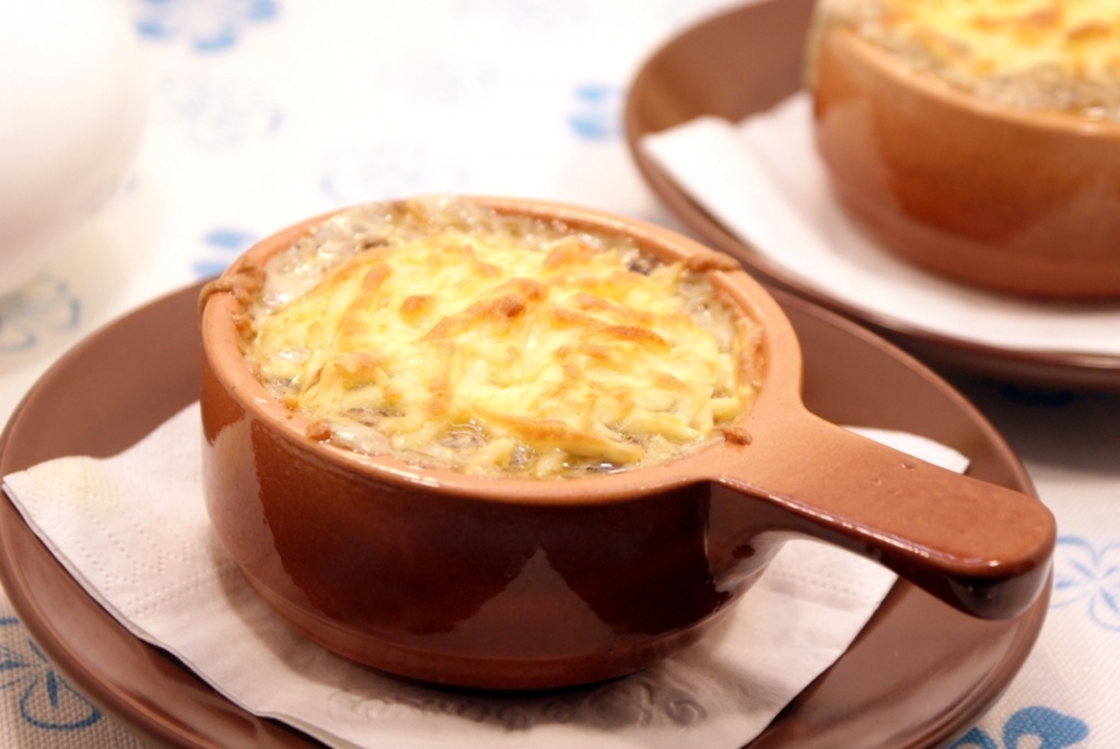 Жульен с курицей и грибами