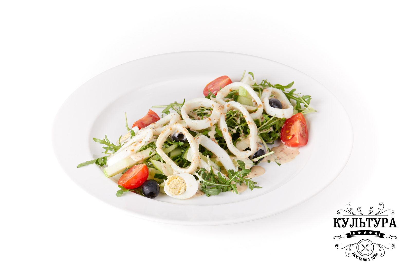 Салат с кальмаром и ореховым соусом