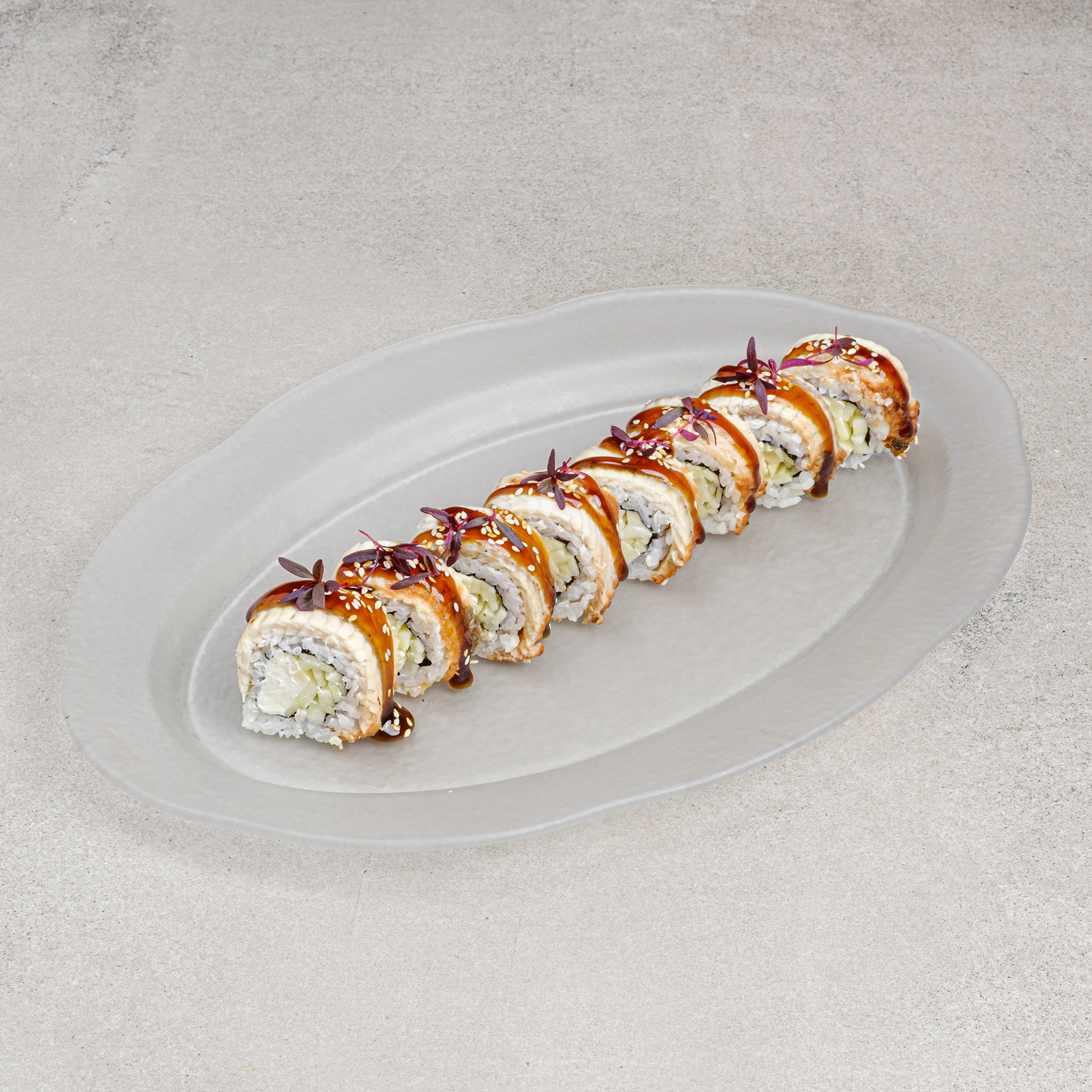 Ролл Филадельфия с угрём и яблоком