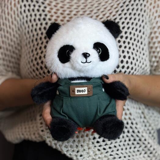Мягкая игрушка панда в комбинезоне