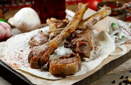 Шашлык из корейки ягнёнка