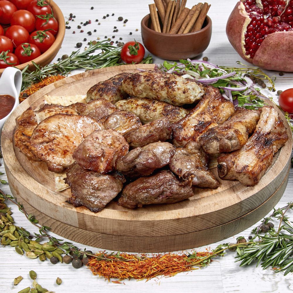 Ассорти из свинины на углях