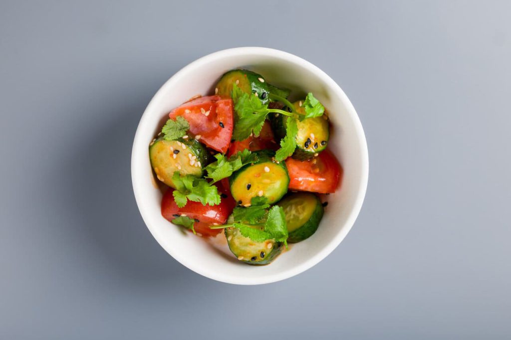 Томаты и огурцы кимчи