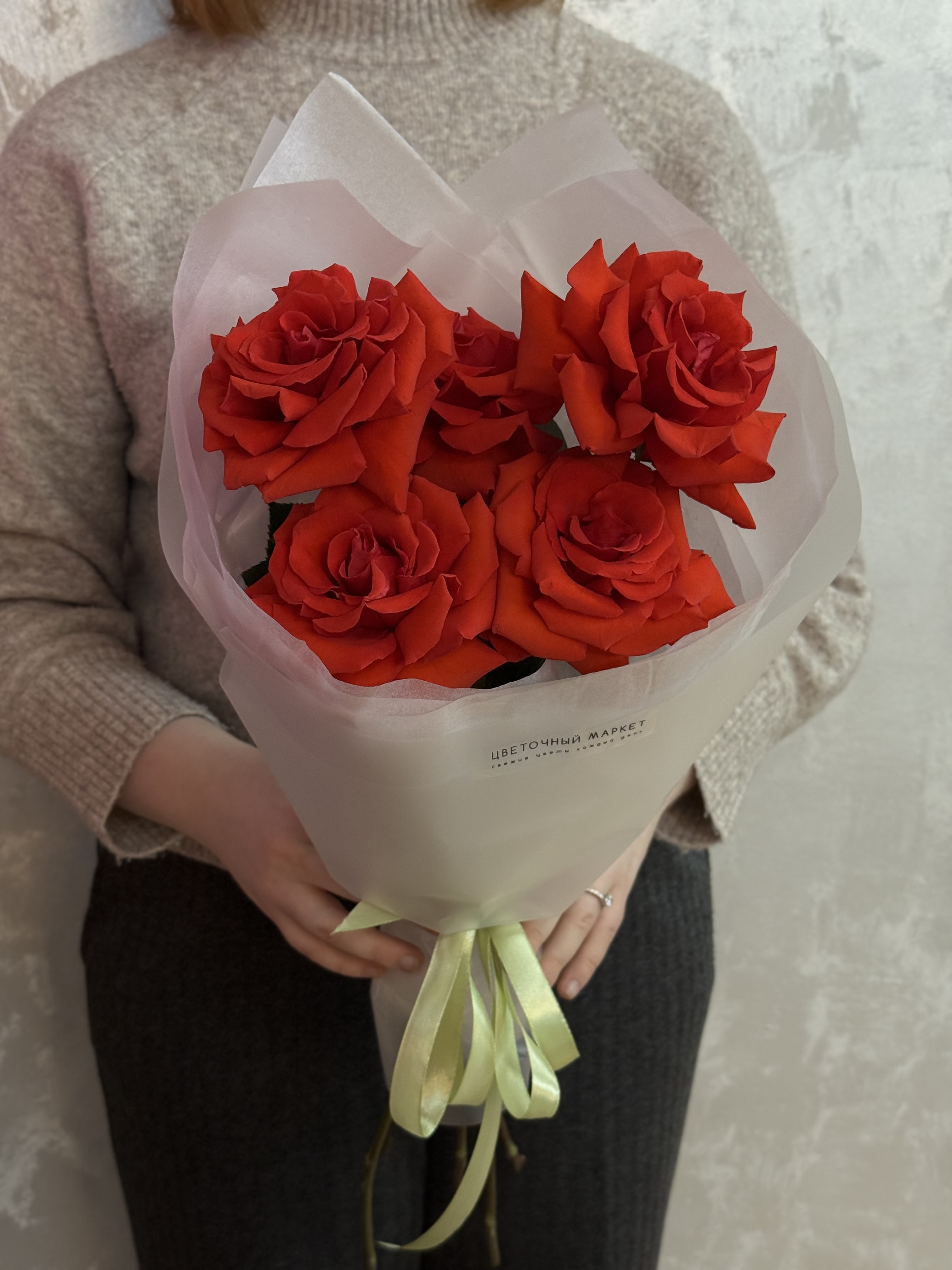 Монобукет французских роз Нина/ 5 шт.