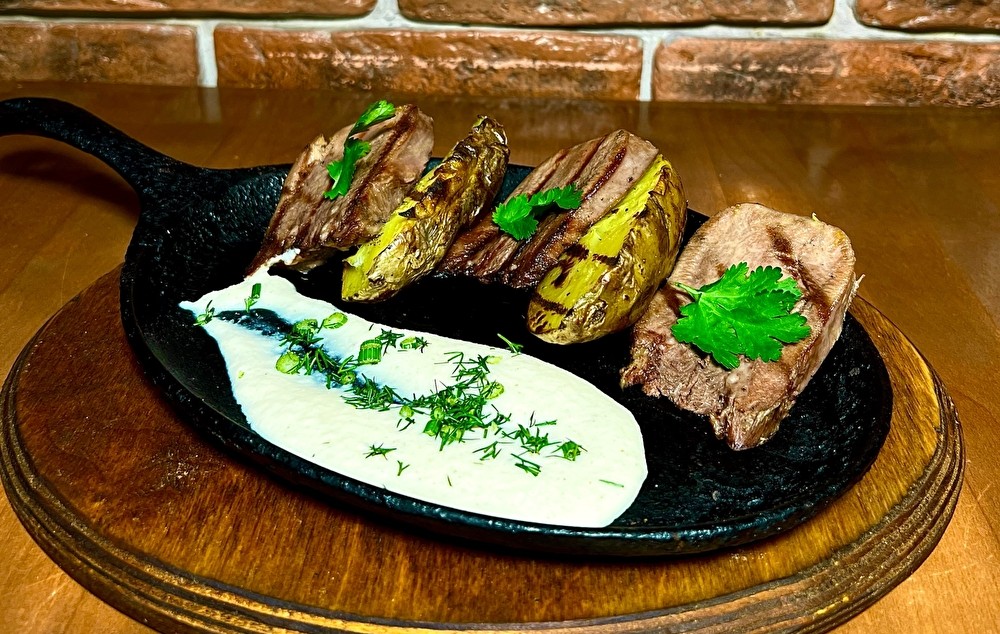 Язык говяжий на гриле
