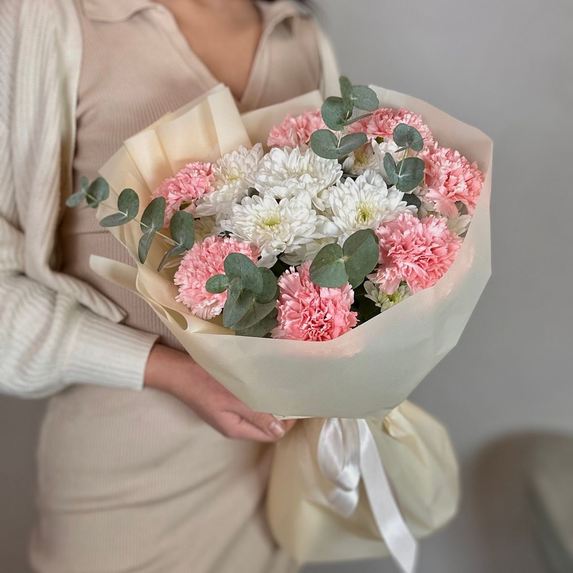 Милые Диантусы и хризантема