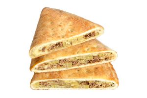 Пирог с мясом и картофелем