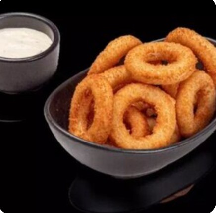Луковые кольца с соусом тартар